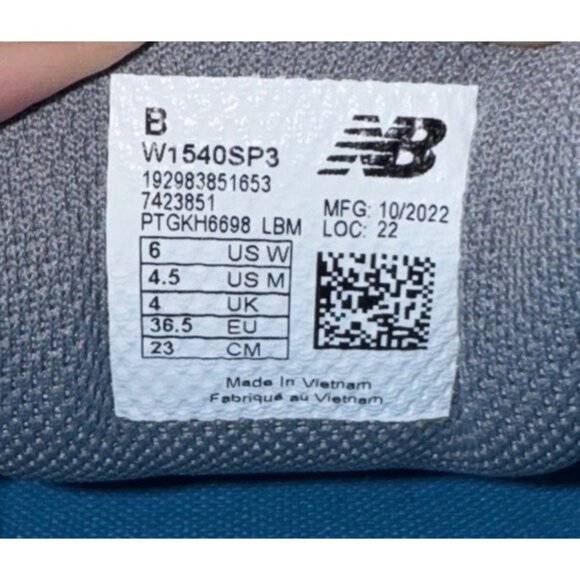 New Balance 1540v3 Womens Athletic Running Shoes Size 6 B Gray Blue W1540SP3 - Picture 8 of 8